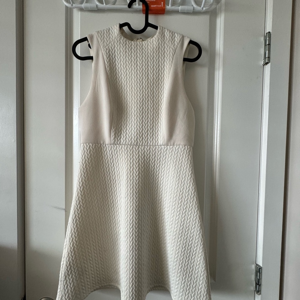 BCBGeneration Textured Quilted Cream white Mini Dress - A line